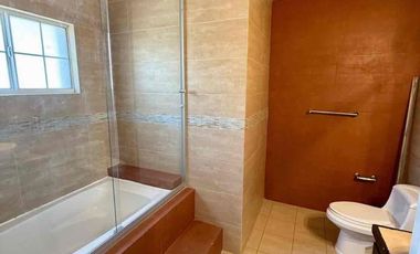 Casa en renta en campos eliseos