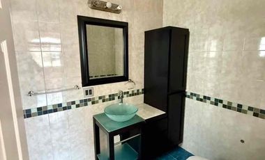 Casa en renta en campos eliseos