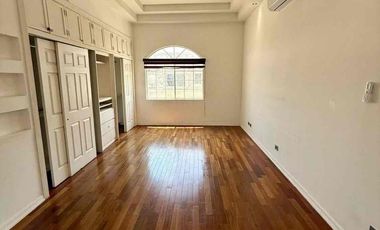Casa en renta en campos eliseos