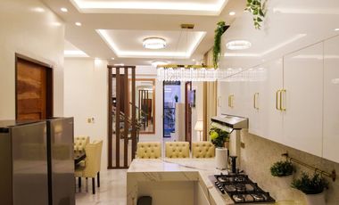 Modern Two Storey Residence with 4 bedrooms and pool for sale