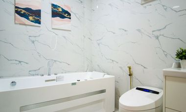 Modern Two Storey Residence with 4 bedrooms and pool for sale
