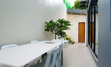 Modern Two Storey Residence with 4 bedrooms and pool for sale