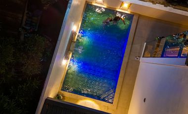 Modern Two Storey Residence with 4 bedrooms and pool for sale