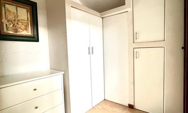 Suite Amoblada en Alquiler en los Ceibos, 1 Habitación, 1 Baño, Garaje, Norte de Guayaquil.
