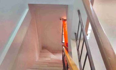 FOR RENT 2 STORY HOUSE AND LOT INSIDE HIGH END SUBDIVISION