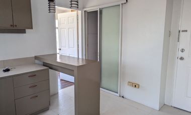 Affordable 1 Bedroom Corner Unit Beside IT Park Cebu City for Sale