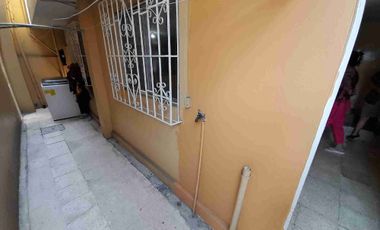 Alquilo Departamento 2 dormitorios interior en Alborada 1 cerca Banco Bolivariano