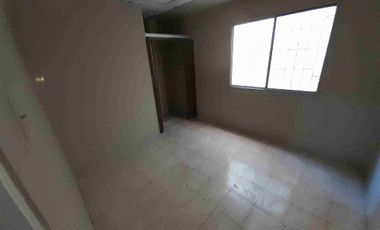 Alquilo Departamento 2 dormitorios interior en Alborada 1 cerca Banco Bolivariano