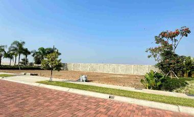 TERRENO DE VENTA EN PUNTA BARRANCA