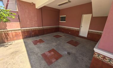 3BR Corner Expat House 227sqm 2-car Maids Garden Banilad