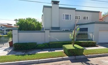 VENTA DE CASA EN LA COLONIA NUEVA MEXICALI EN MEXICALI