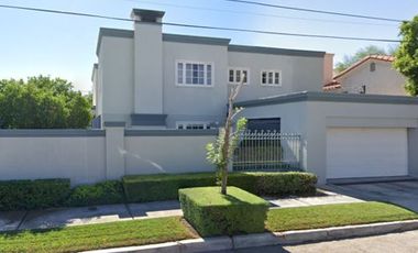 VENTA DE CASA EN LA COLONIA NUEVA MEXICALI EN MEXICALI