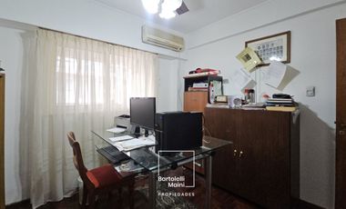 VENTA | RIOJA 742 | Depto 3 dormitorios + cochera opcional