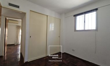 VENTA | RIOJA 742 | Depto 3 dormitorios + cochera opcional