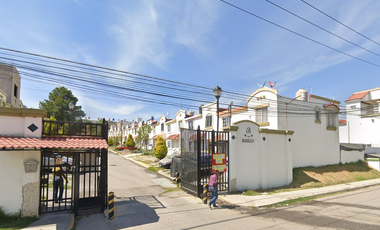 CASA DE RECUPERACIÓN BANCARIA EN PRIV. BAILLO, FRACC. URBI VILLA DEL REY, HUEHUETOCA, EDO MEX. ¡NO SE ACEPTAN CREDITOS!