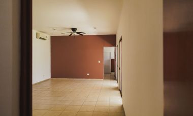 Casa en venta de un piso en residencial las Fincas, Temozon, Mérida