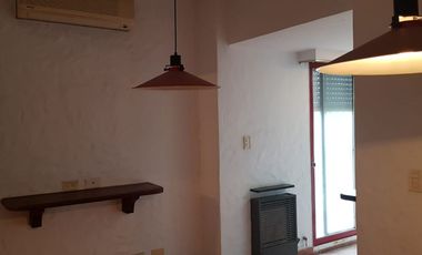 NUEVO VALOR !!! CASA EN P.H, PLANTA BAJA CON PARQUE Y COCHERA. 120 M2 CUBIERTOS