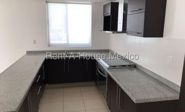 El Mirador, se vende  departamento de 2 pisos en modalidad dúplex. FVR