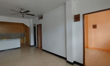 Alquiler de departamento cerca al ;all del Rio