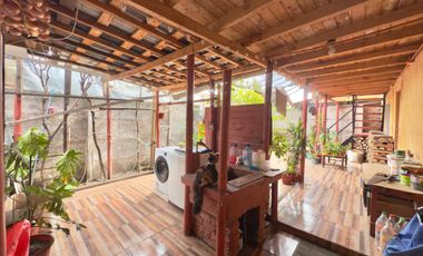 Se vende casa ampliada en sector Alessandri, 4 piezas y 3 baños, Curicó
