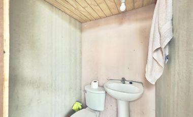 Se vende casa ampliada en sector Alessandri, 4 piezas y 3 baños, Curicó