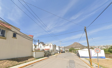 CASA DE RECUPERACIÓN BANCARIA EN PRIV BAIDES, FRACC. URBI VILLA DEL REY, HUEHUETOCA, EDO MEX. ¡NO SE ACEPTAN CRÉDITOS!
