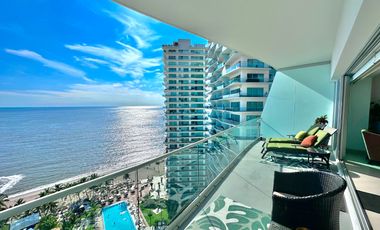 Departamento en venta de lujo frente al mar en Icon Puerto Vallarta.