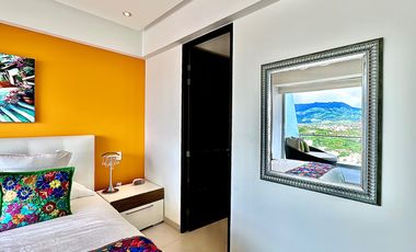 Departamento en venta de lujo frente al mar en Icon Puerto Vallarta.