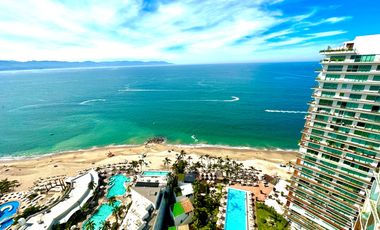 Departamento en venta de lujo frente al mar en Icon Puerto Vallarta.
