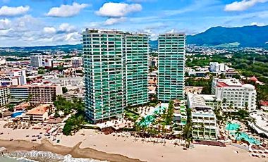 Departamento en venta de lujo frente al mar en Icon Puerto Vallarta.