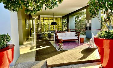 Departamento en venta de lujo frente al mar en Icon Puerto Vallarta.