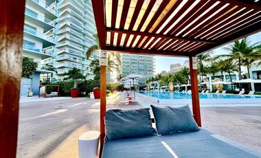 Departamento en venta de lujo frente al mar en Icon Puerto Vallarta.