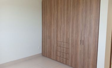 CASA NUEVA EN CIUDAD MESETA