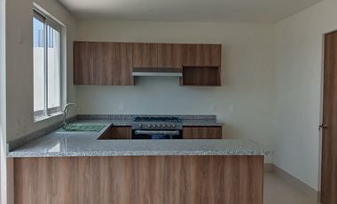 CASA NUEVA EN CIUDAD MESETA