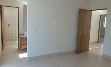 CASA NUEVA EN CIUDAD MESETA