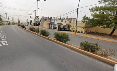 CASA DE RECUPERACIÓN BANCARIA EN PRIV.BARANDA, FRACC. URBI VILLA DEL REY, HUEHUETOCA, EDO MEX. ¡NO SE ACEPTAN CRÉDITOS!