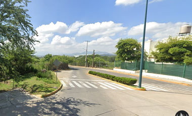 Casa ubicado en Fraccionamiento Pedregal del Bosque, San Pedro Tlaquepaque Jalisco. Con 2 recamaras y 109m2. Con acceso controlado y Seguridad las 24