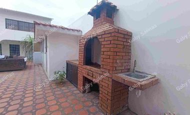 Vendo Casa en Urdesa central