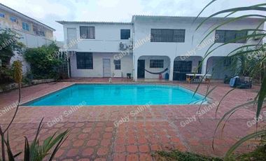 Vendo Casa en Urdesa central