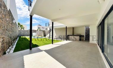 RESIDENCIA NUEVA EN VENTA, UBICACION PRIVILEGIADA, LISTA PARA ESTRENAR
