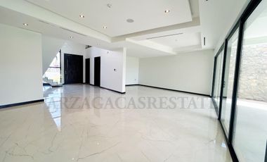 RESIDENCIA NUEVA EN VENTA, UBICACION PRIVILEGIADA, LISTA PARA ESTRENAR