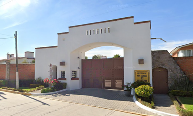 CASA EN REMATE EN SAN MARTÍN, TEPOTZOTLAN $4,426,120.00