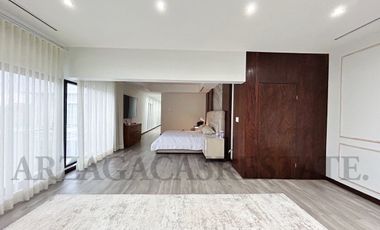GRAN RESIDENCIA, TOTALMENTE EQUIPADA, DE LUJO EN VENTA, UBICACION PRIVILEGIADA