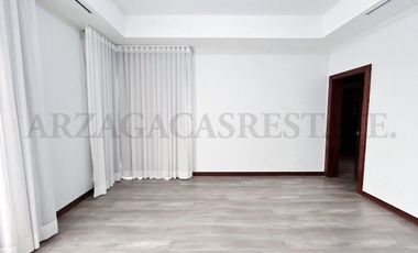GRAN RESIDENCIA, TOTALMENTE EQUIPADA, DE LUJO EN VENTA, UBICACION PRIVILEGIADA
