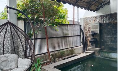 Dijual rumah modern minimalis 2 lantai, lokasi strategis, full furnish