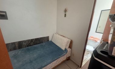 SE VENDE BONITO DEPARTAMENTO A UNA CUADRA DE MUNDO E