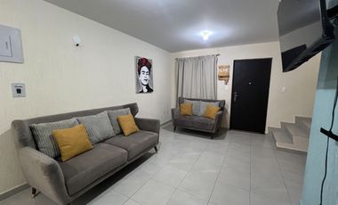 Casa en renta en Alta California