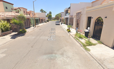 !! Inversión Segura y Rentable  en Bienes Raíces, casa en Col Ciudad Obregón, Sonora, México