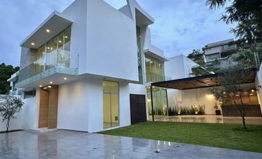 CASA EN VENTA EN LOMAS ALTAS