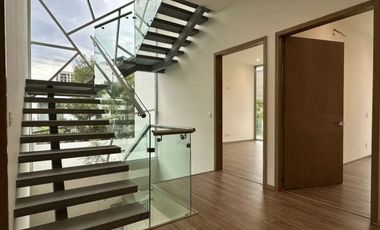 CASA EN VENTA EN LOMAS ALTAS